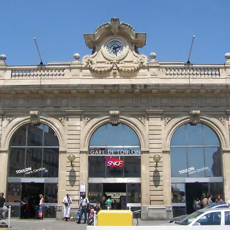 Place D'armes Studio 5' Train/ Port/ Stade/ 10' Plage Wifi Apartment